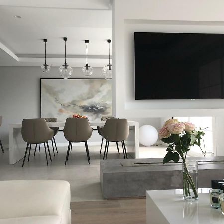 Modern Apartment Puente Romano Марбелья Экстерьер фото