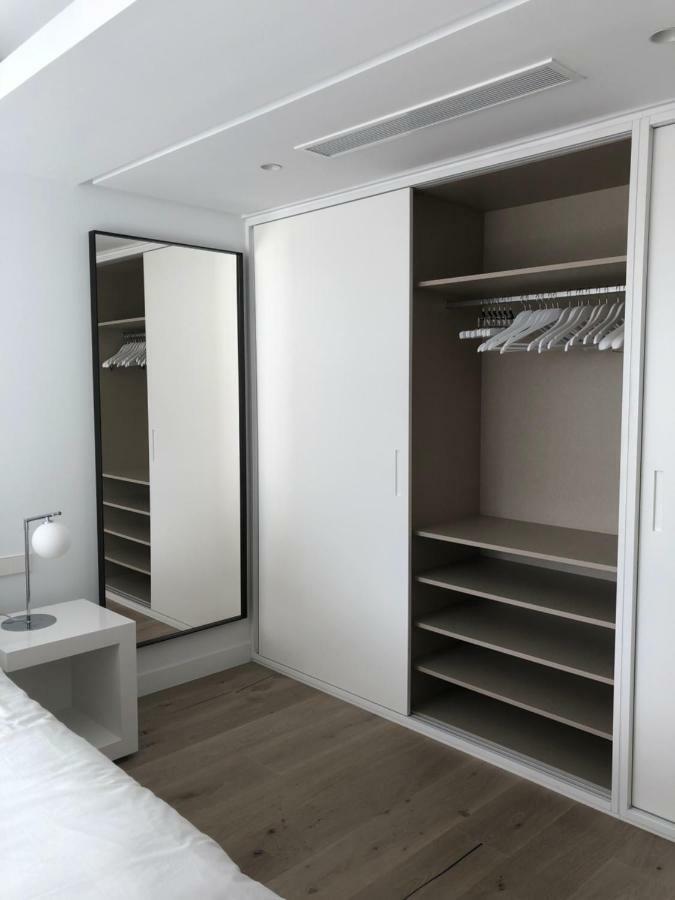 Modern Apartment Puente Romano Марбелья Экстерьер фото