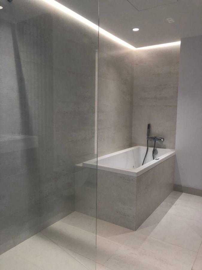 Modern Apartment Puente Romano Марбелья Экстерьер фото
